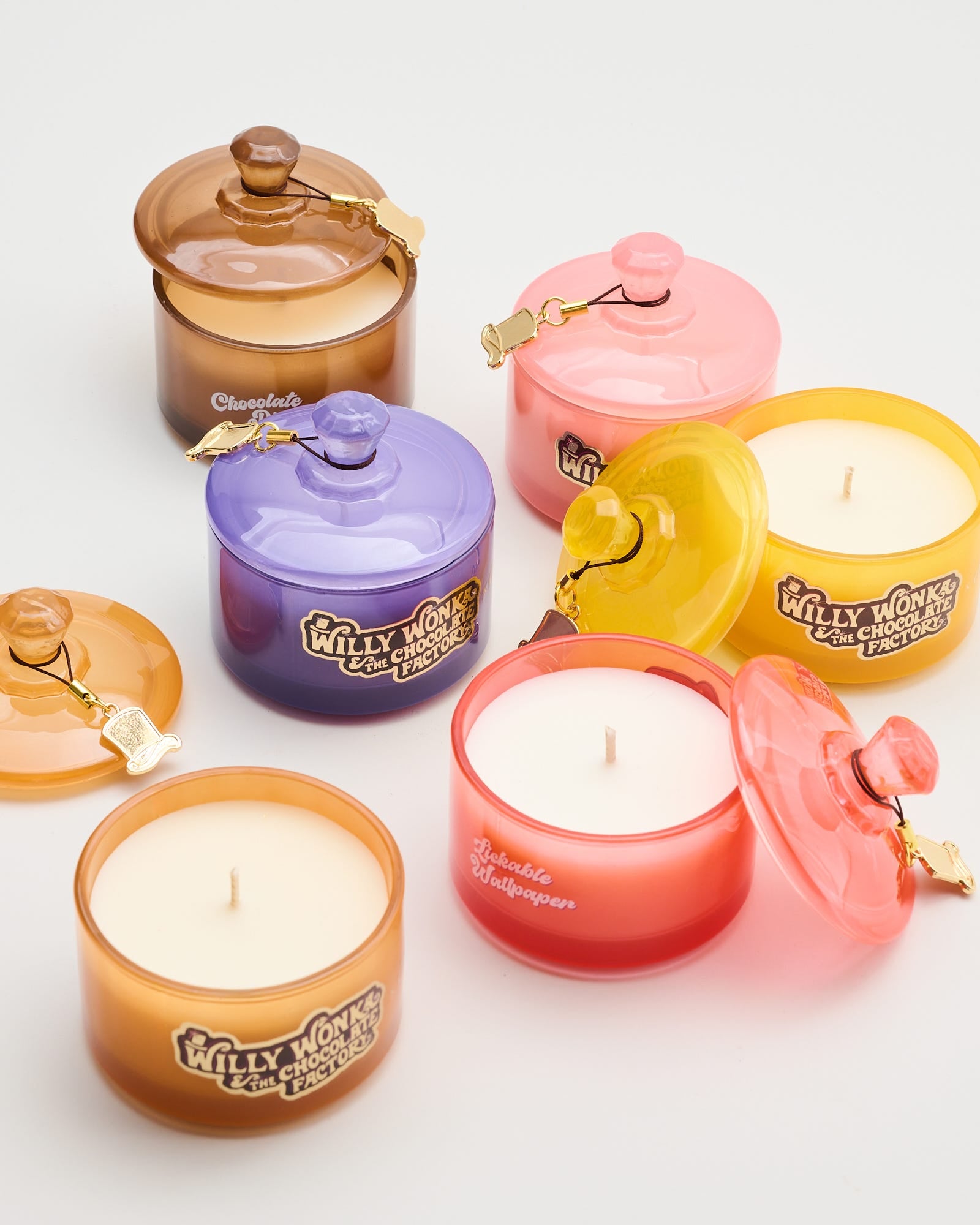 Lickable Wallpaper Candle 65g