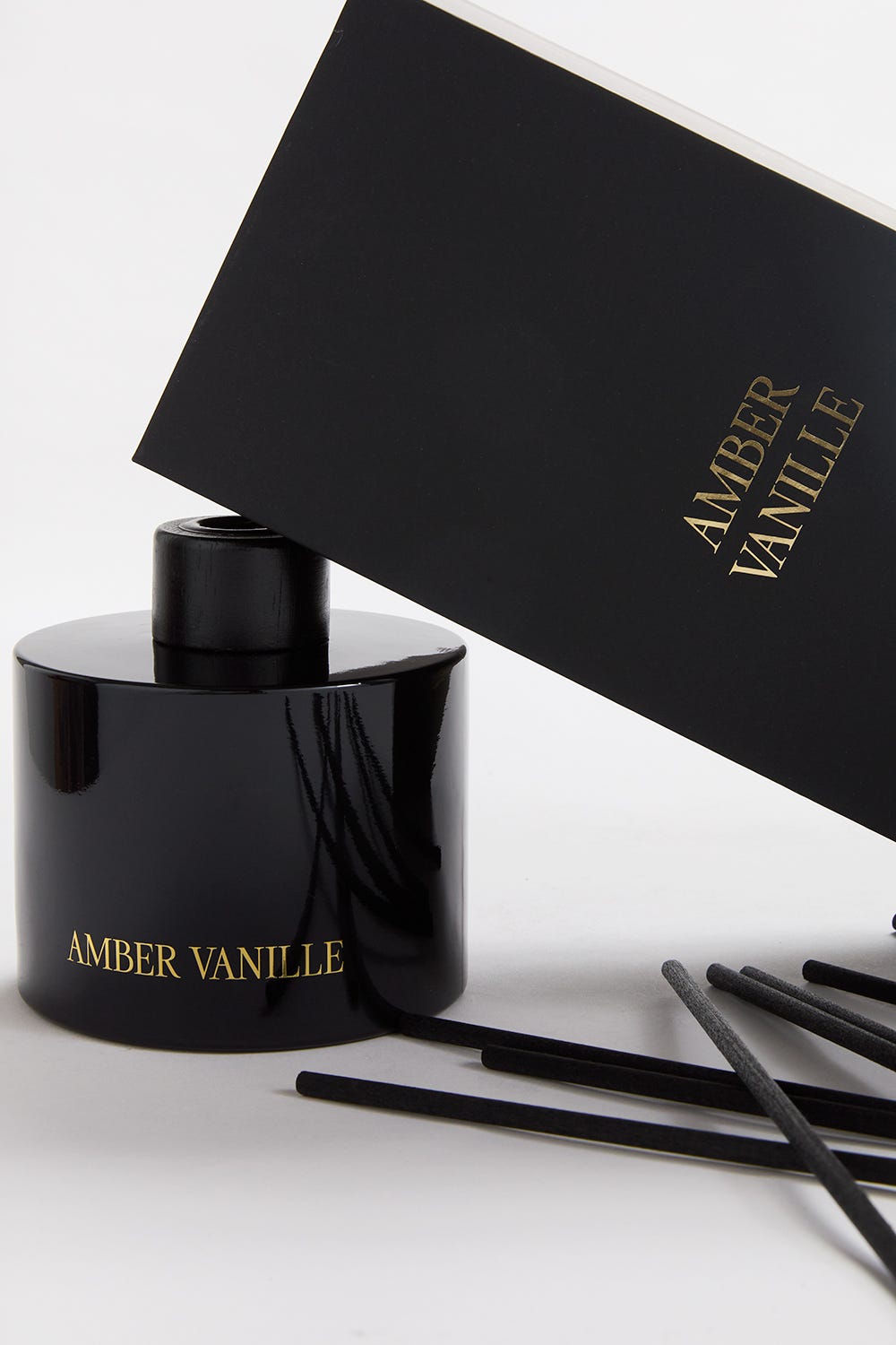 Amber Vanille Reed Diffuser 450mL Nouveau