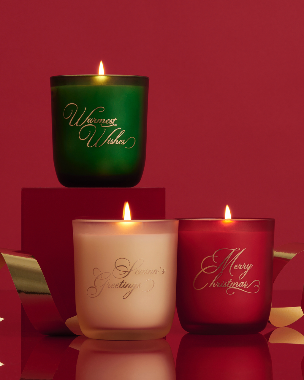 Season's Greetings Soy Blend Scented Candle 220 g