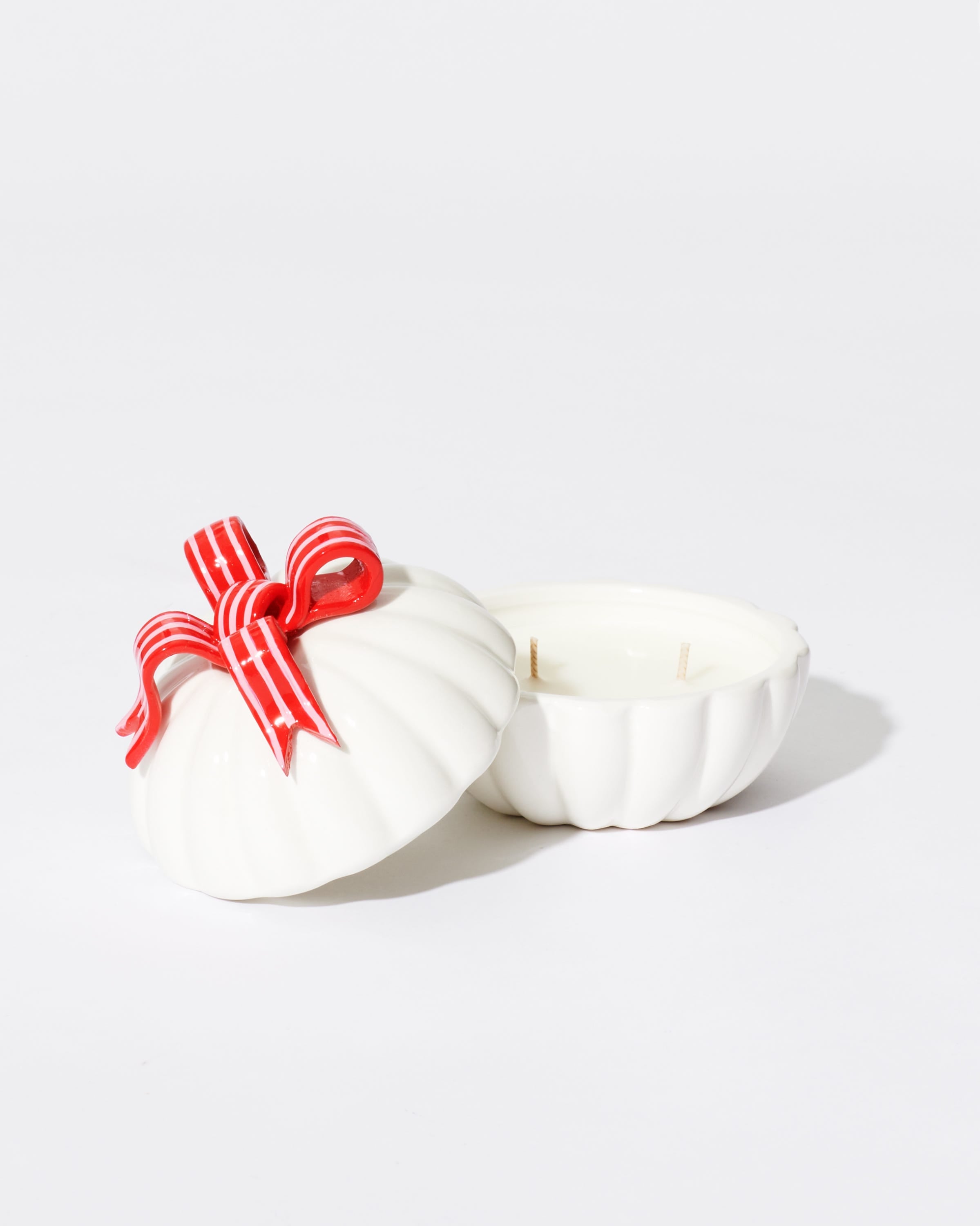 Strawberry Swirls Soy Blend Scented Candle 70 g
