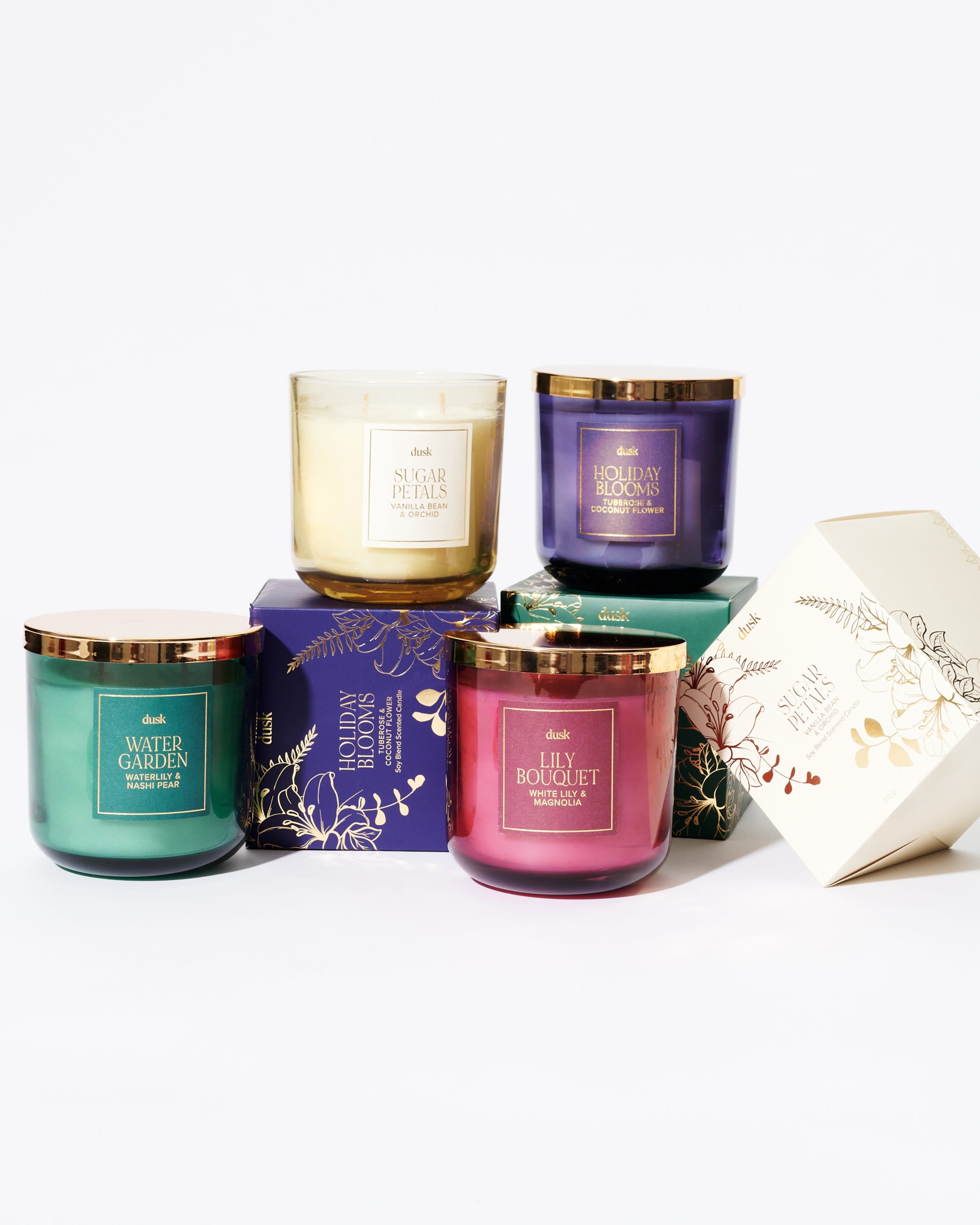 Water Garden Soy Blend Scented Candle 370 g