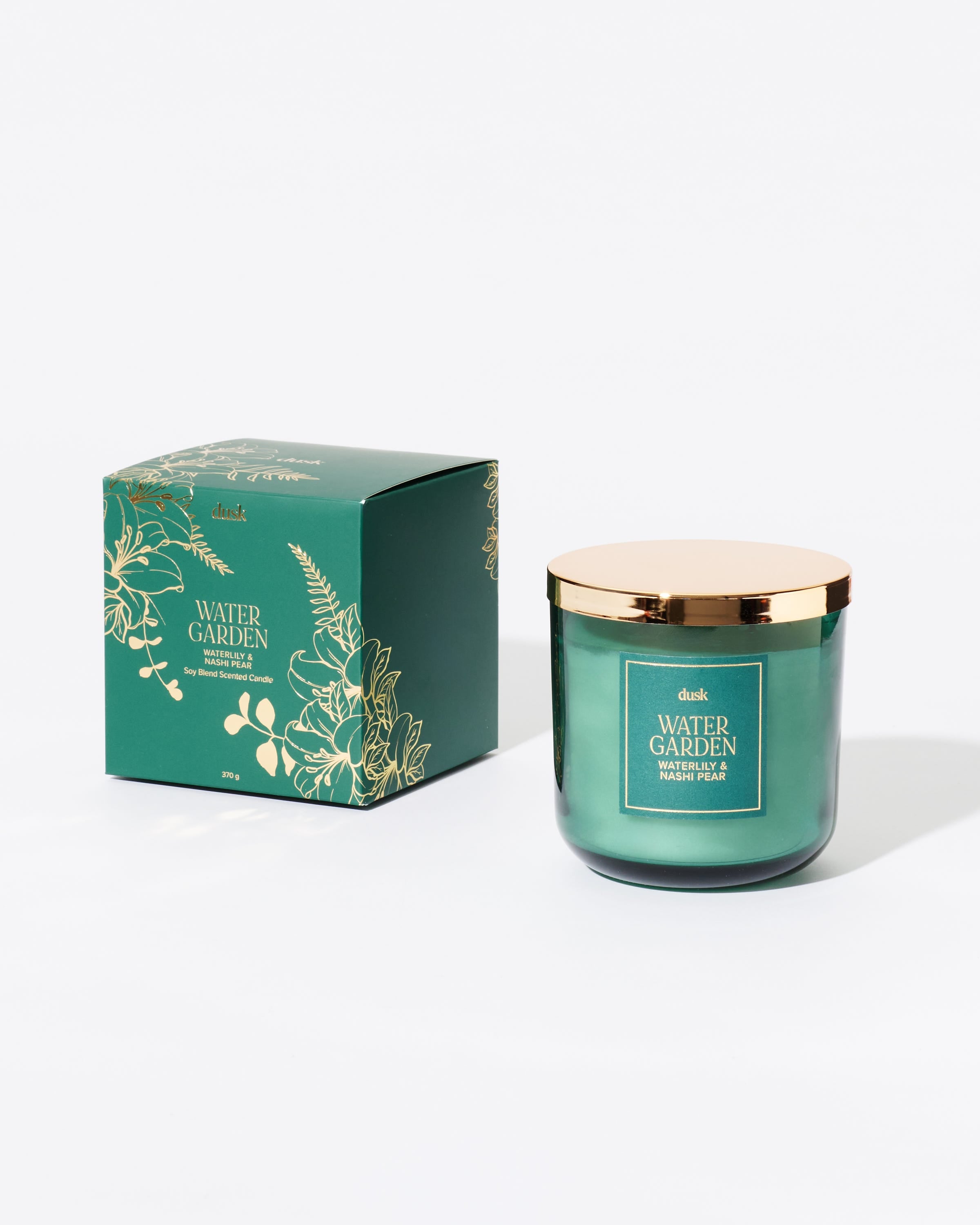 Water Garden Soy Blend Scented Candle 370 g