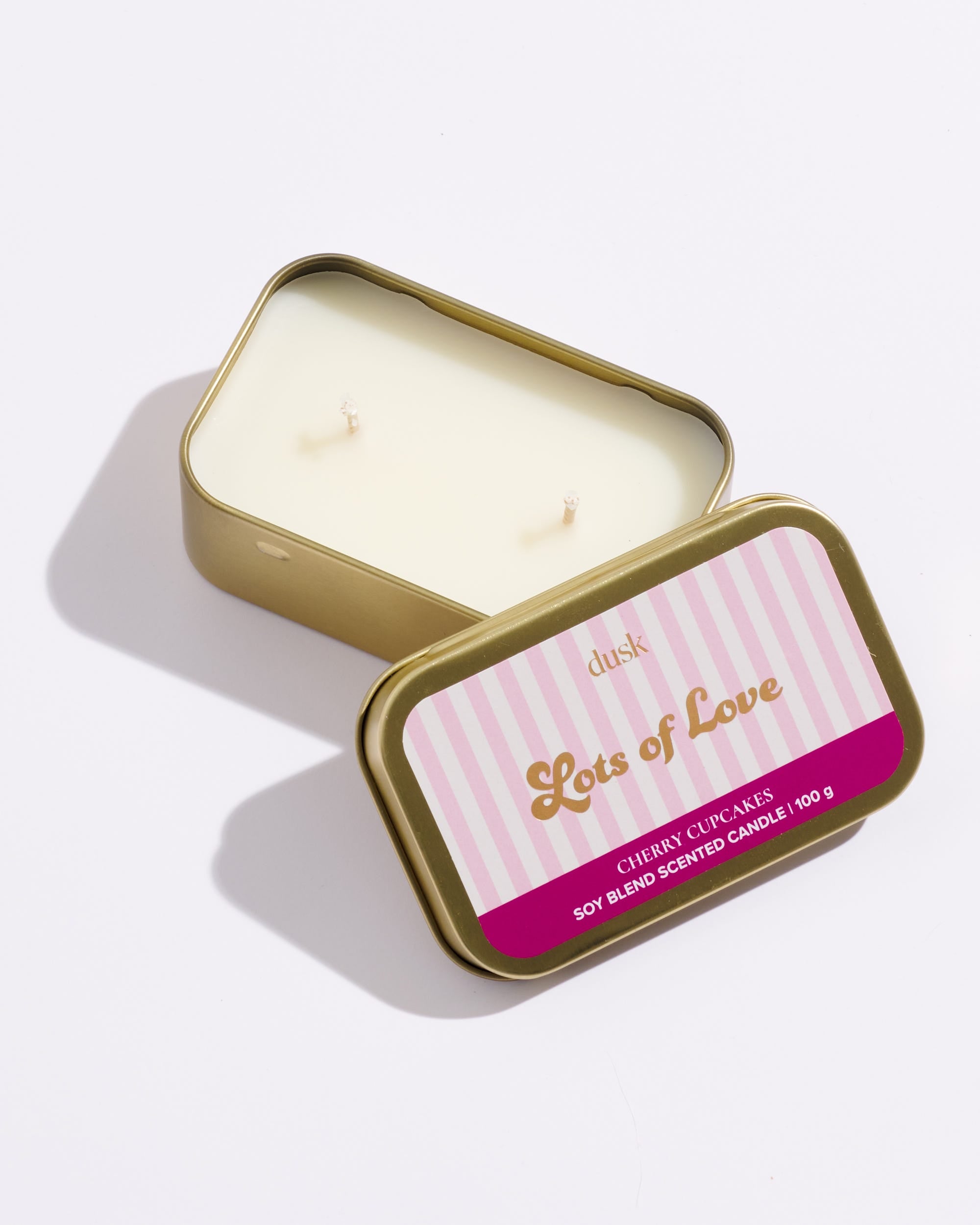 Lots Of Love Message Tin Candle 100g