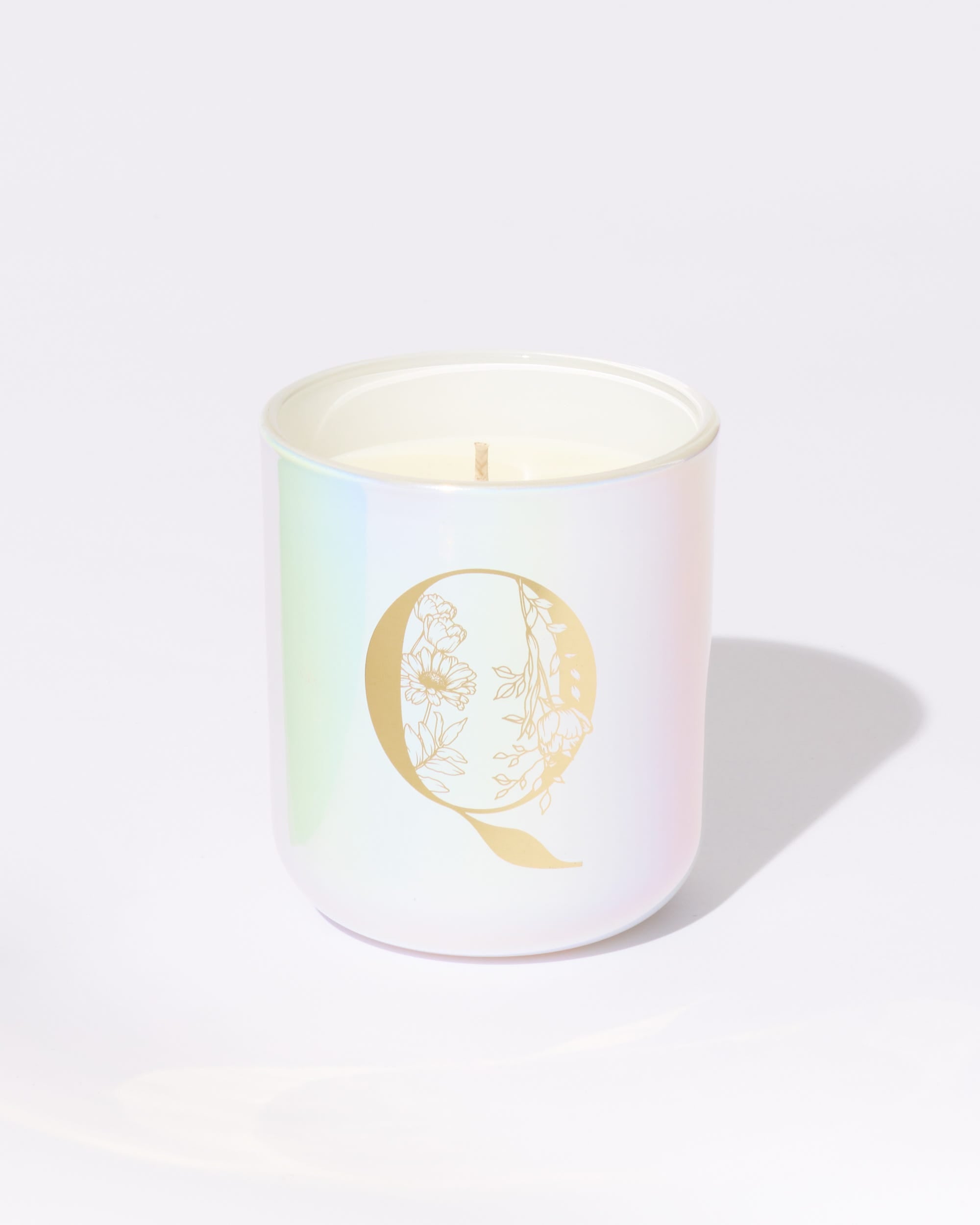 Q Monogram Candle 220g