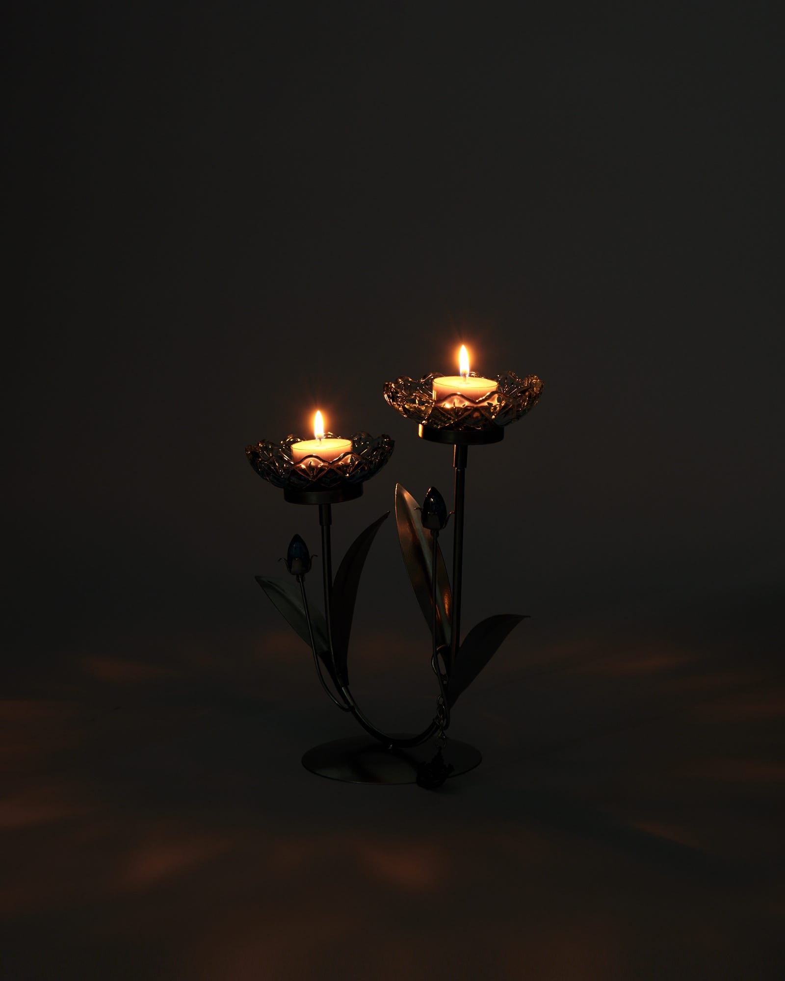 Lady in Silver 2 Cup Tealight Holder