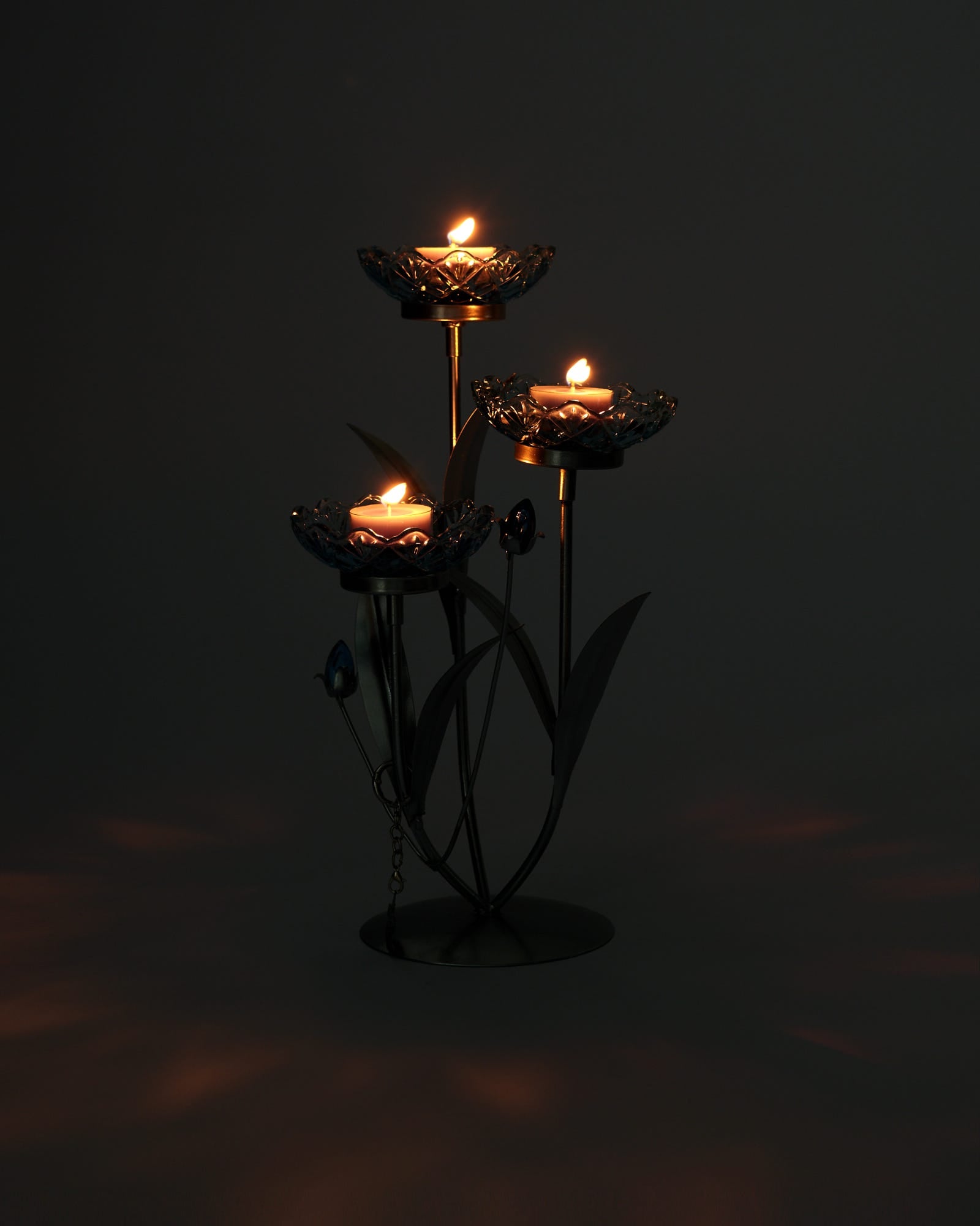 Lady in Silver 3 Cup Tealight Holder