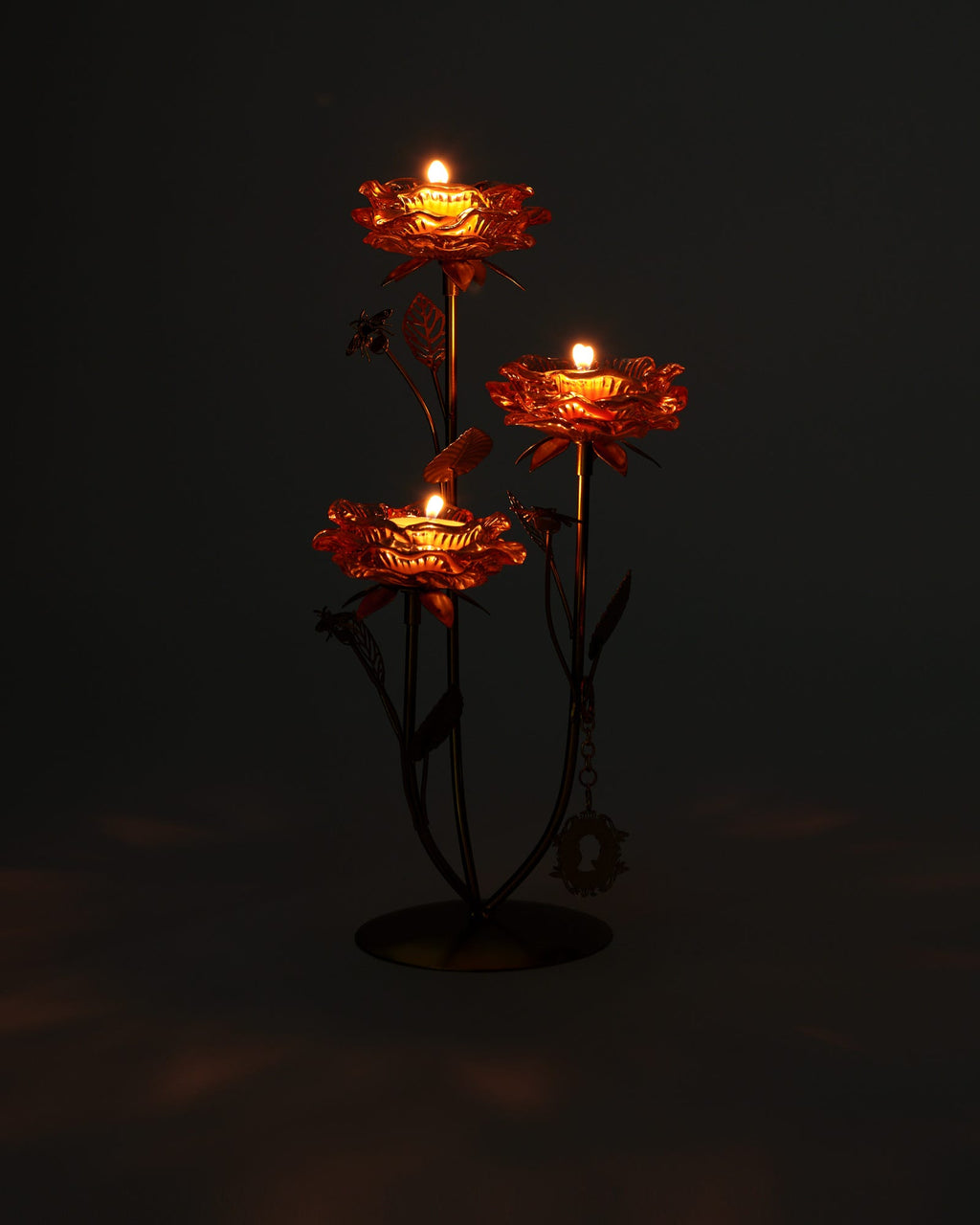 Queen's Roses 3 Cup Tealight Holder