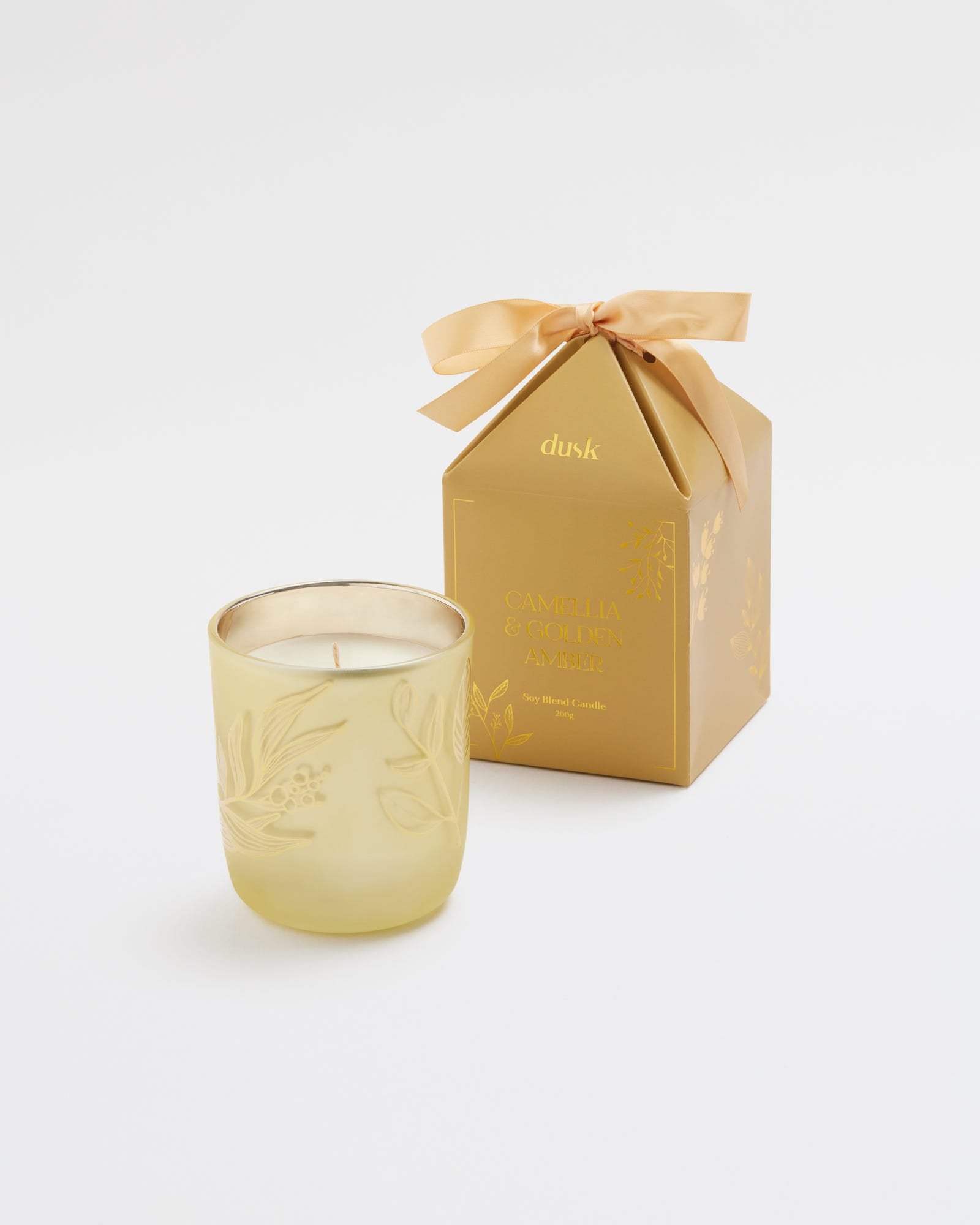 Camellia & Golden Amber 200g Candle - Lush Botanicals
